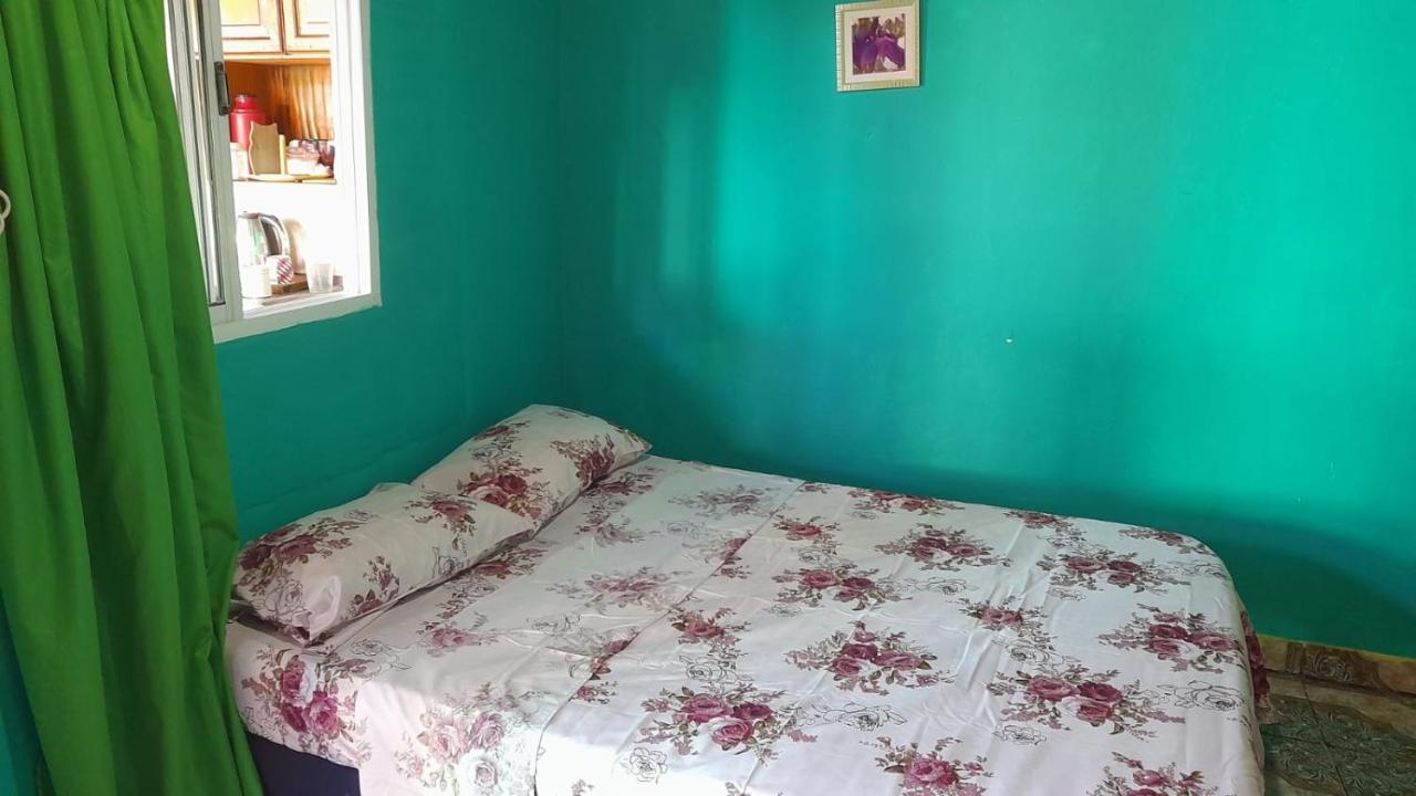 Hostel Loli Puerto Iguazú Extérieur photo